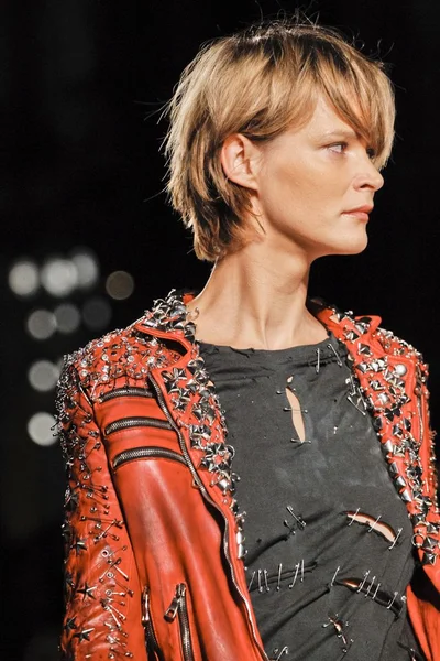 Look 21